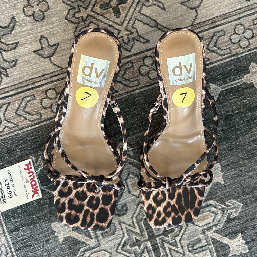 DV by Dolce Vita Animal Print Sandals NWT